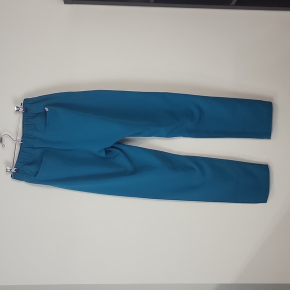 FIGS Technical Collection Teal Elastic Tie Waist Scrub Pants w/ lots of Pocket-M - Picture 10 of 13